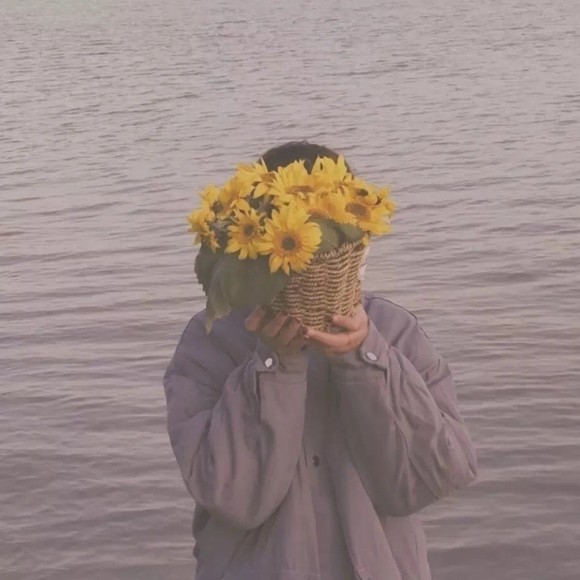 Meet your Posher, Horace - Picture 1 of 1